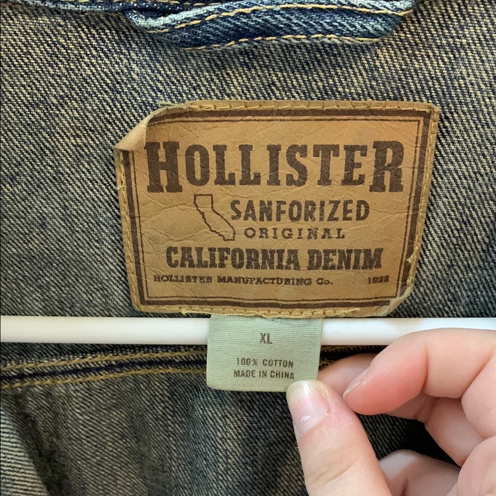 Vintage Hollister Denim Jacket - Picture 2 of 5